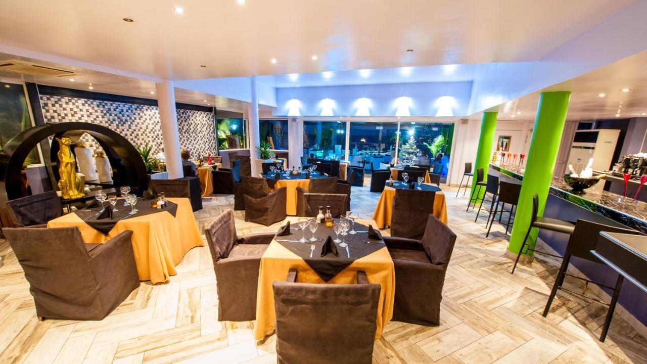 Residence Hoteliere Du Phare Libreville Eksteriør billede
