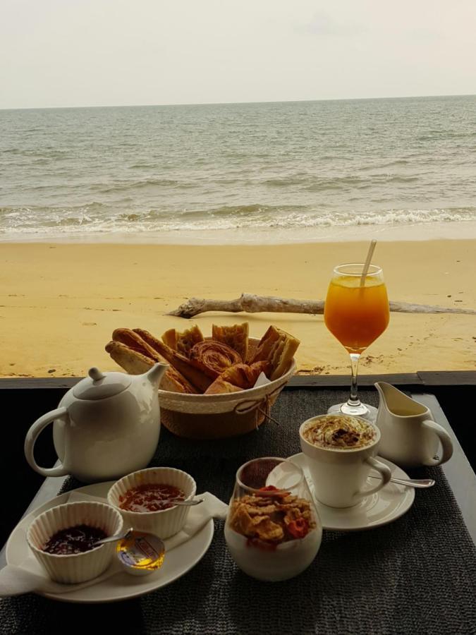 Residence Hoteliere Du Phare Libreville Eksteriør billede
